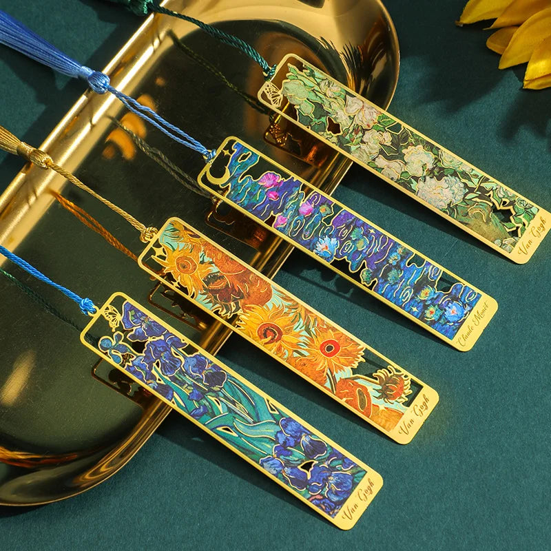 Vintage Floral Hollow Metal Bookmark