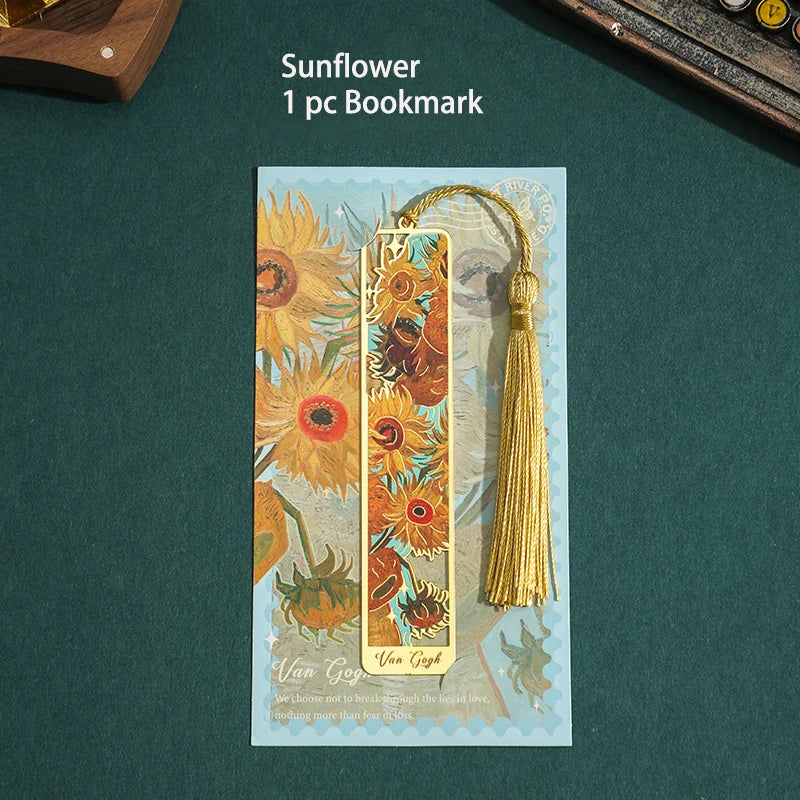 Vintage Floral Hollow Metal Bookmark